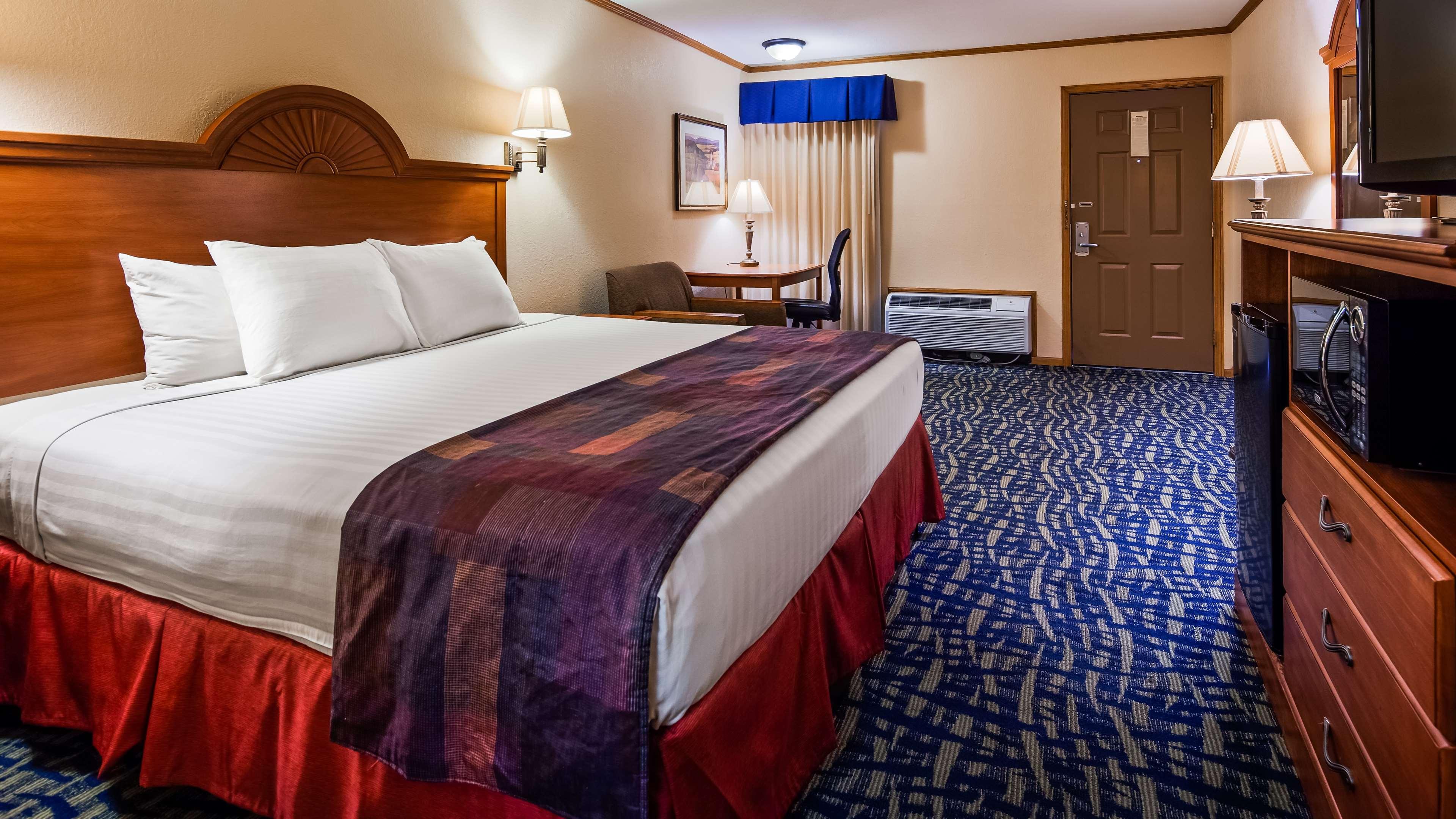 Surestay By Best Western Kansas City Country Inn North Εξωτερικό φωτογραφία